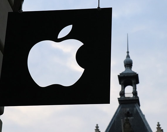 Apple Shopping Event.